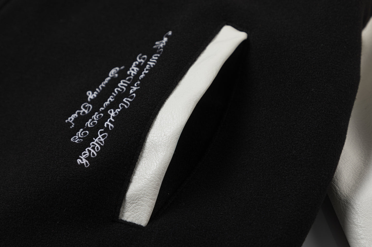 OFF WHITE new embroidered leather baseball jacket S27