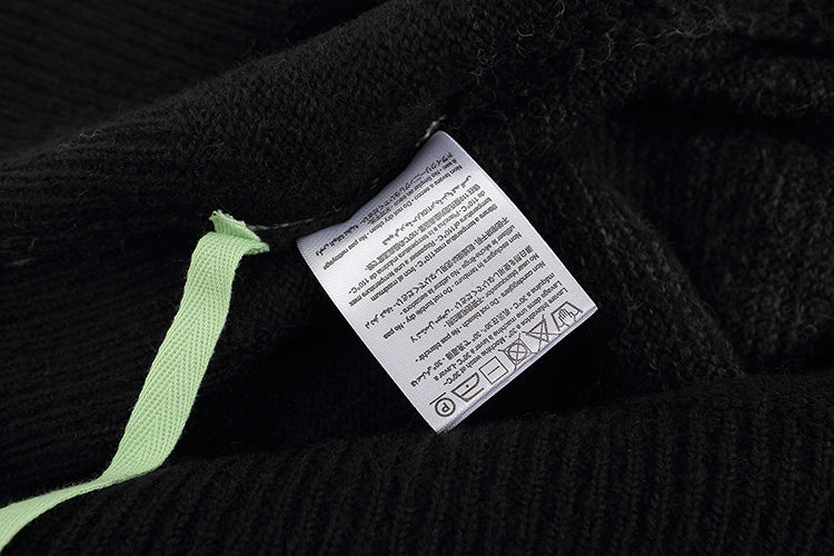 OFF-WHITE Black and gray gradient OW mohair striped arrow sweater 387